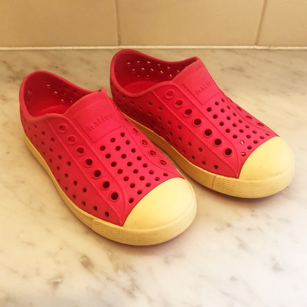 Native Jefferson Girls Shoes Pink/White, size C9